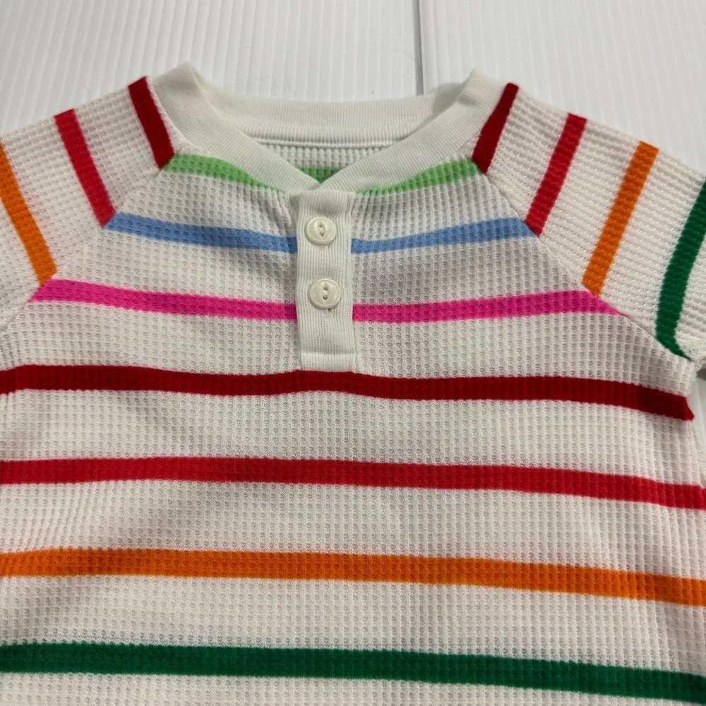 548. NWT Wondershop Colorful Striped Kids Footie (6-9 months)